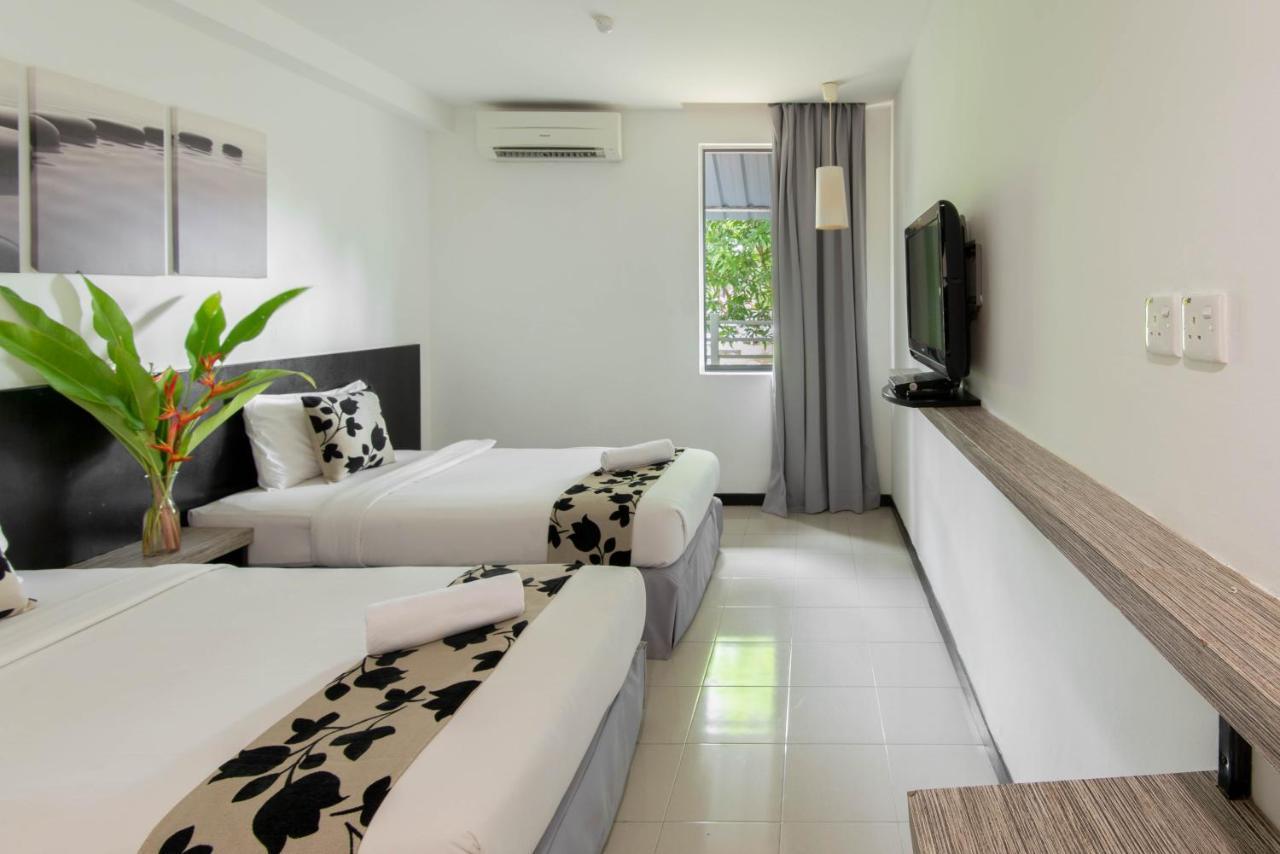Riverra Inn Langkawi Kuah Kültér fotó