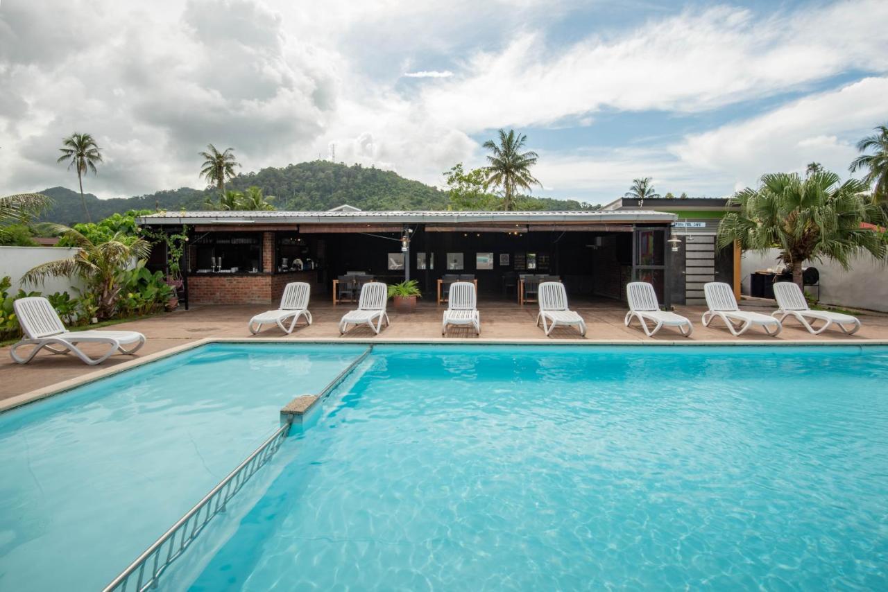 Riverra Inn Langkawi Kuah Kültér fotó
