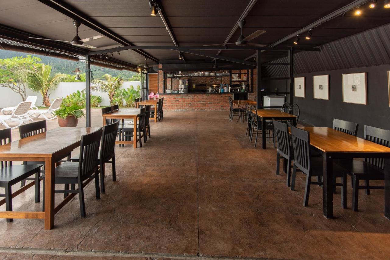 Riverra Inn Langkawi Kuah Kültér fotó